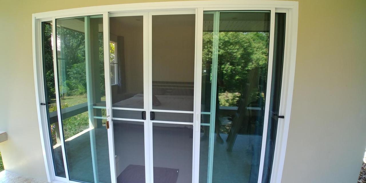 Baansukjai Bungalows Ranong Exterior foto